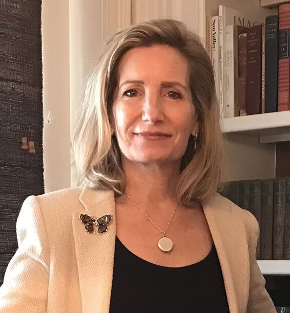 Woman Bankruptcy Lawyer Massachusetts- Lisa Bruno