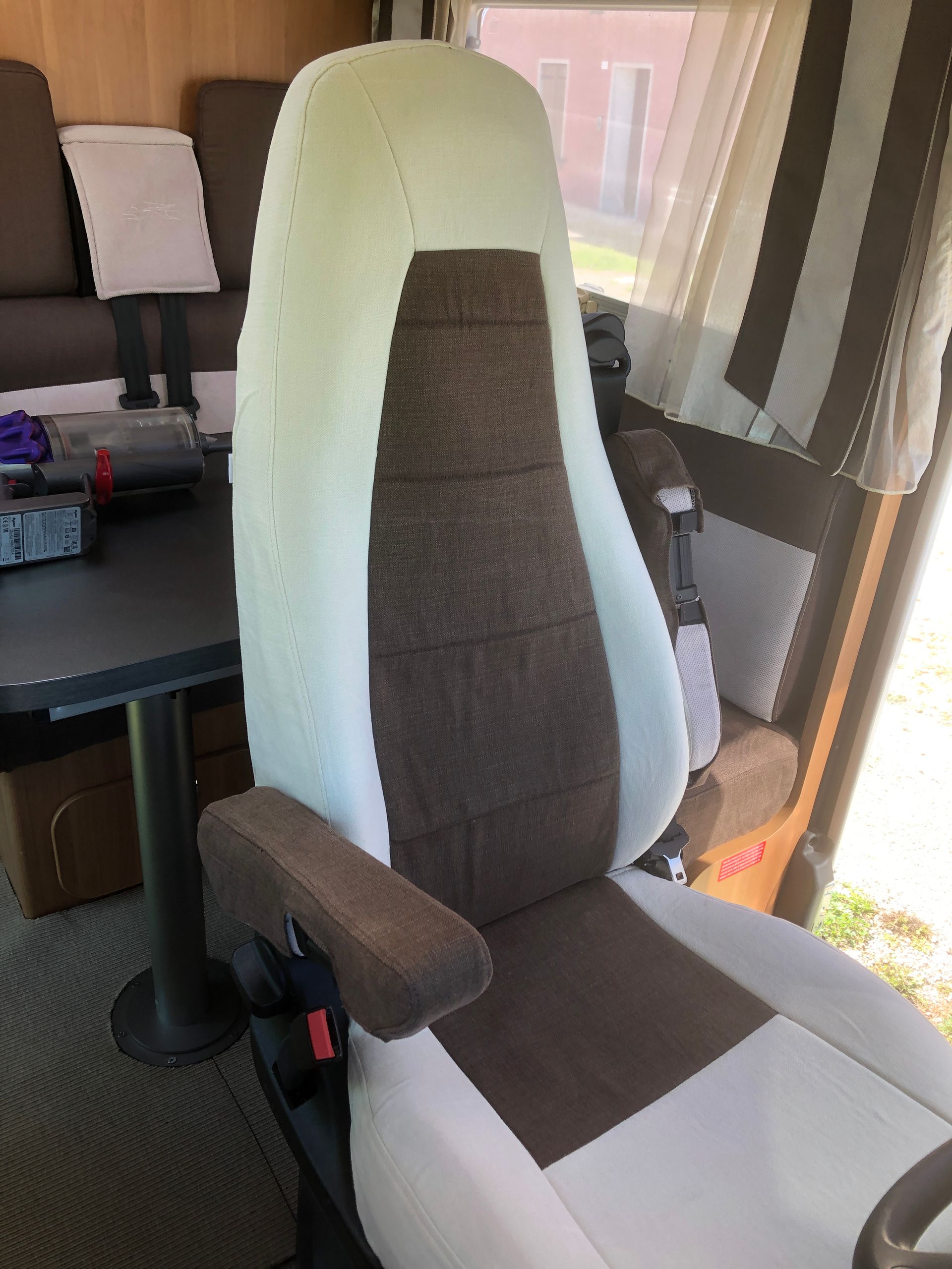 Camper 
