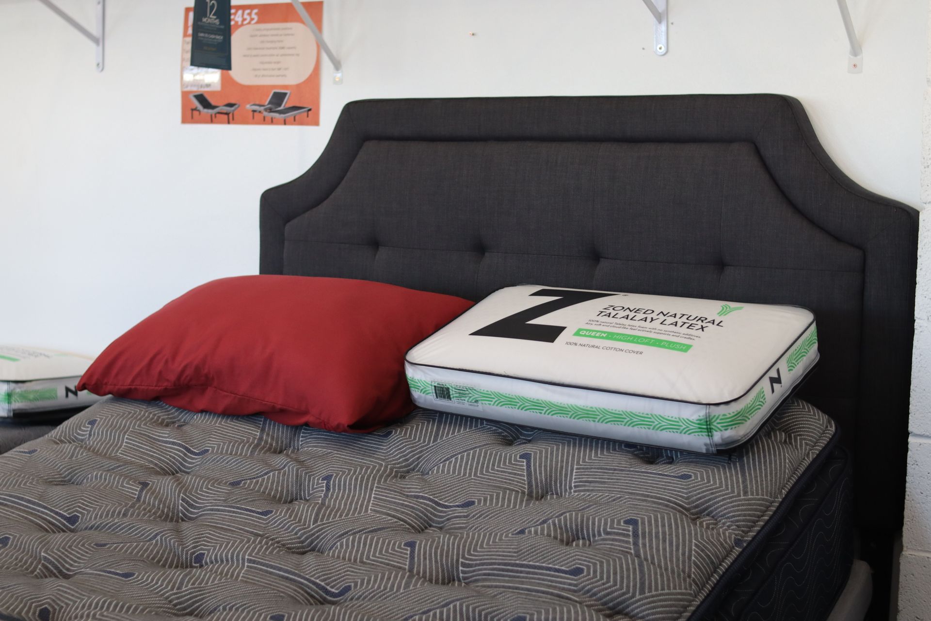 Mattress features Comfort & Mattributes Medium Mattress