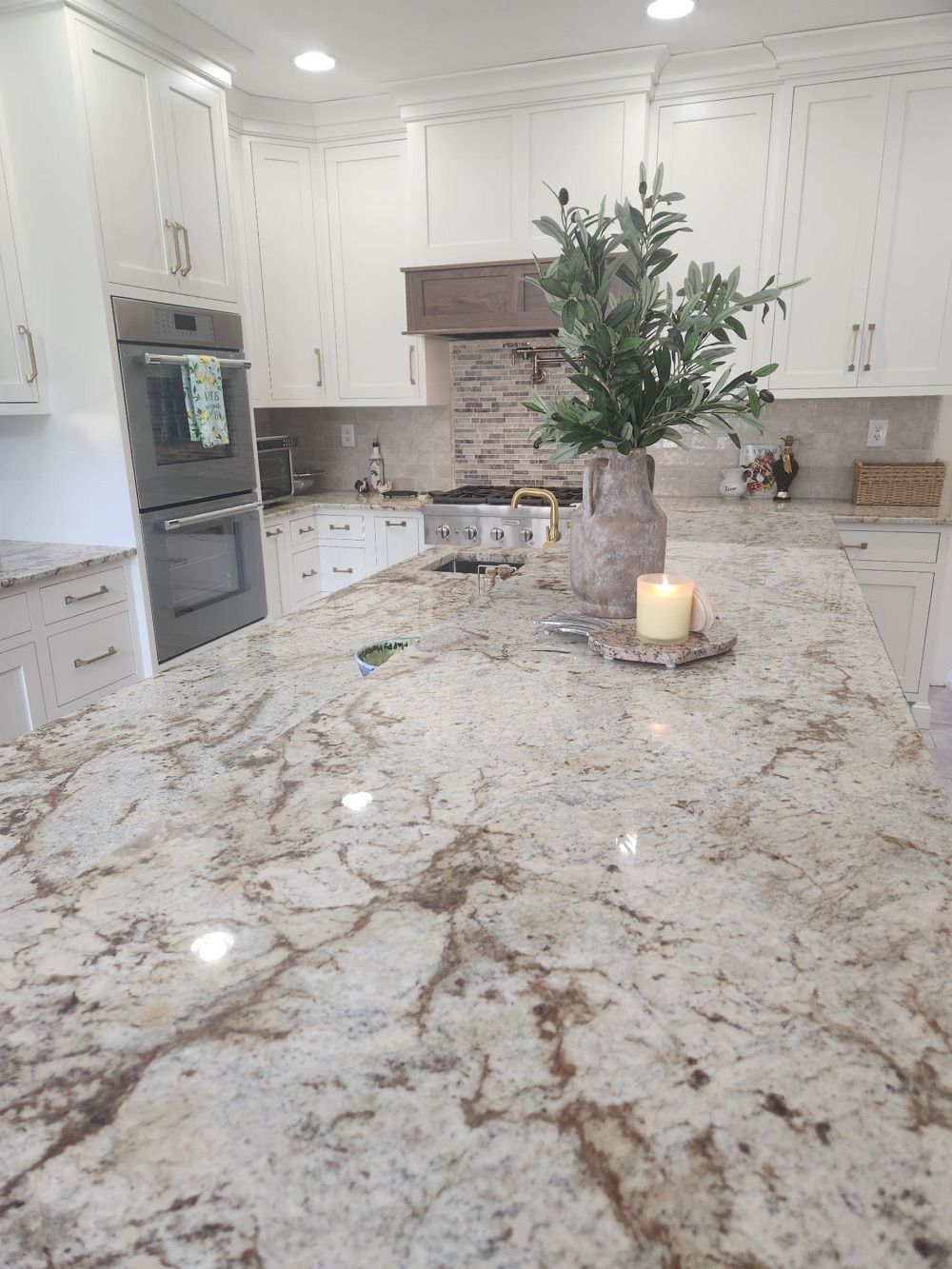 Custom Kitchen Cabinets and Island