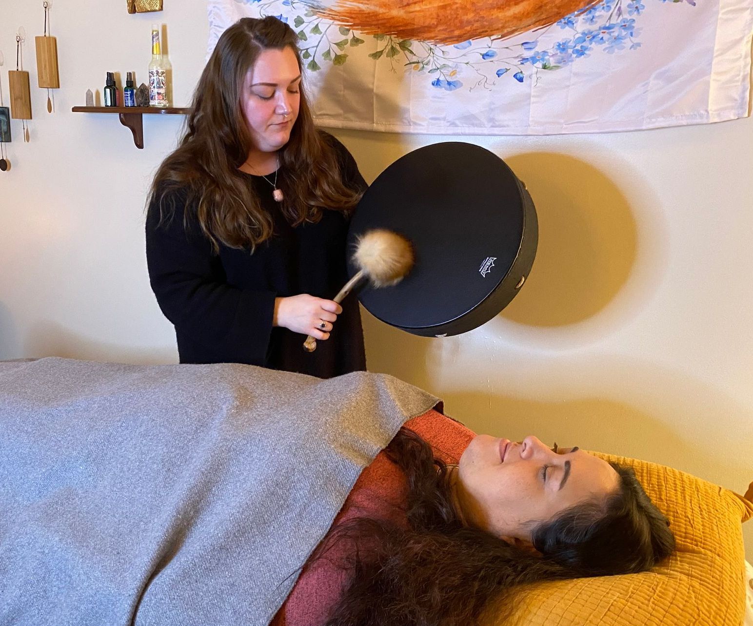 laina pilkenton singing bowl session