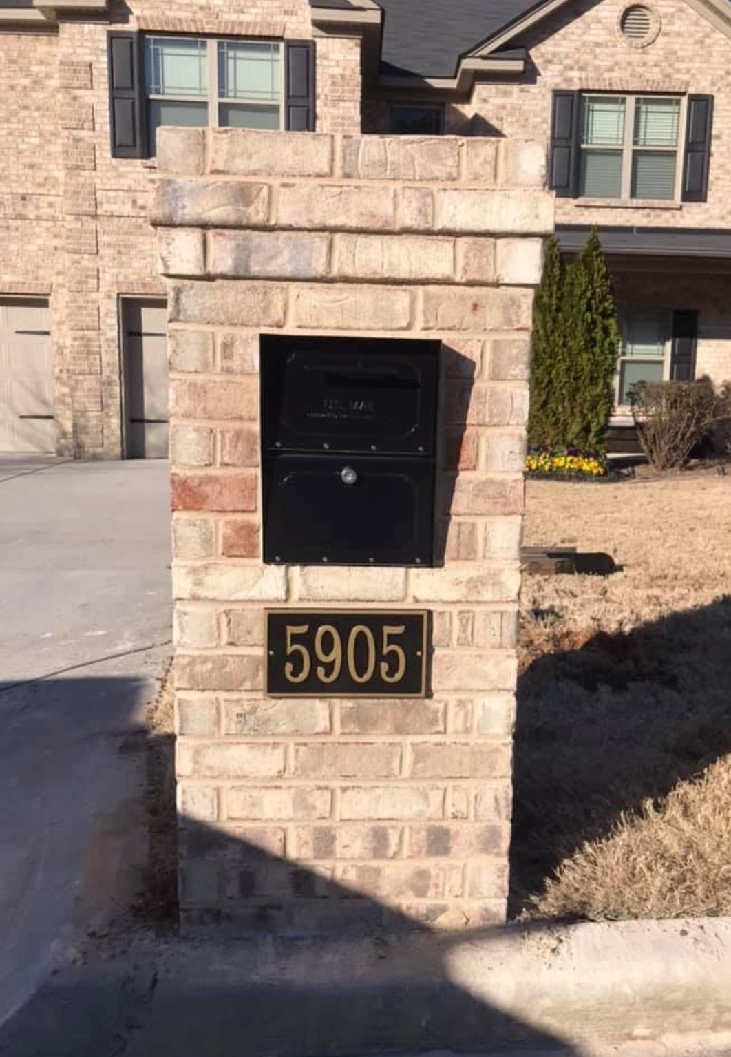 brick mailboxes in brookhaven