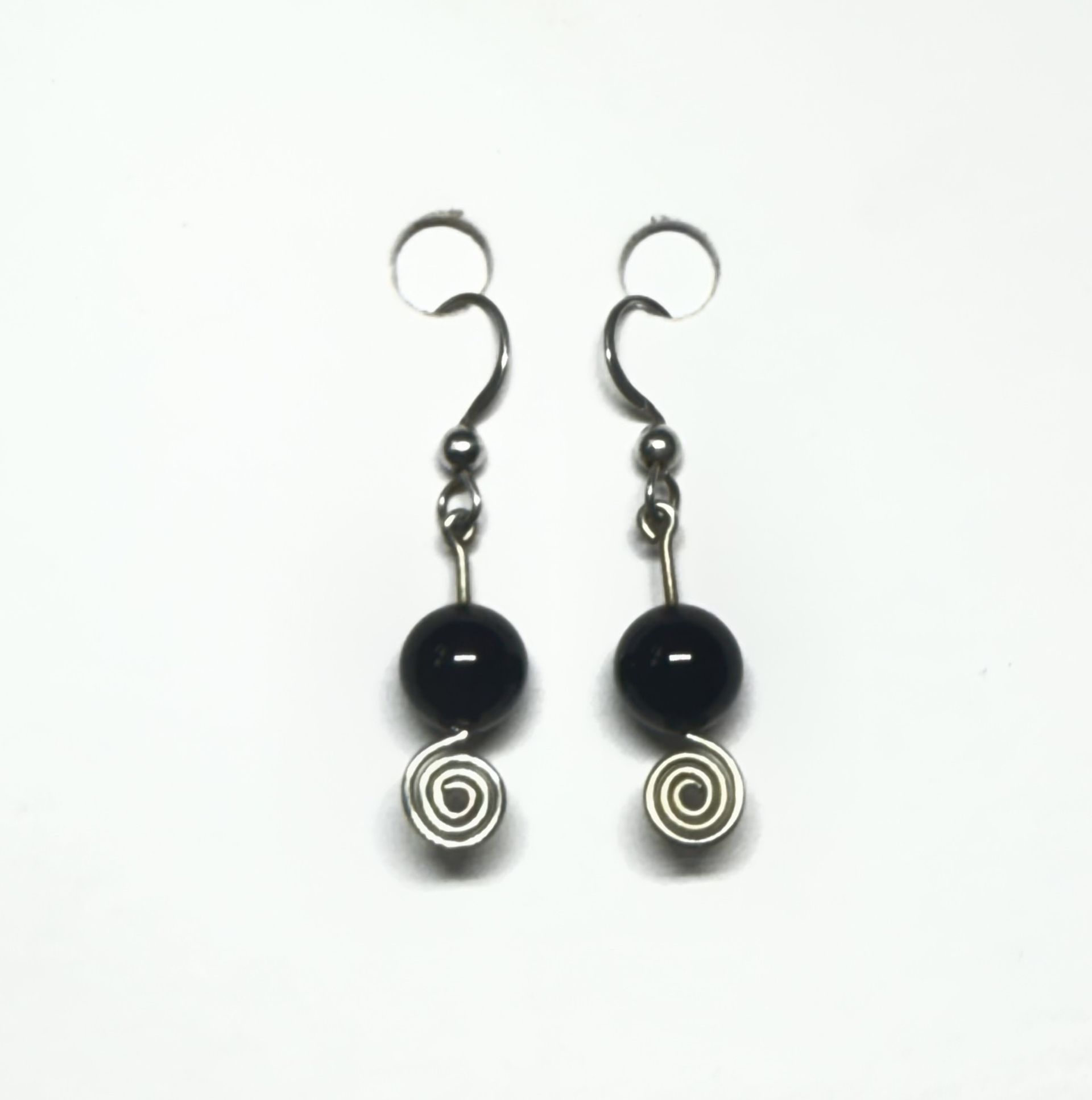 Single Onyx Gem Stone Bead Earrings Single Onyx Gem Stone Bead Earrings
