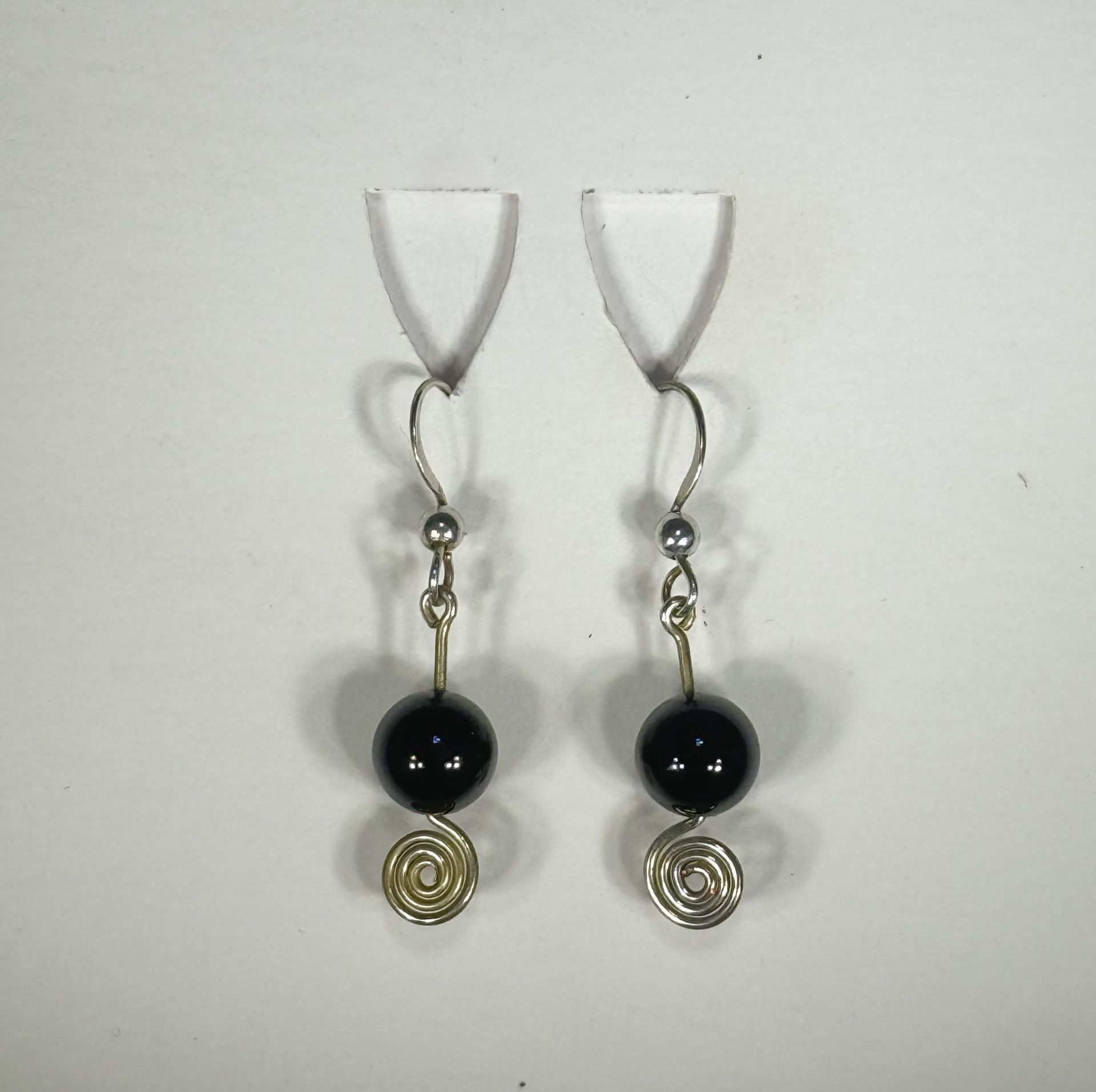 Single Onyx Gem Stone Bead Earrings Single Onyx Gem Stone Bead Earrings