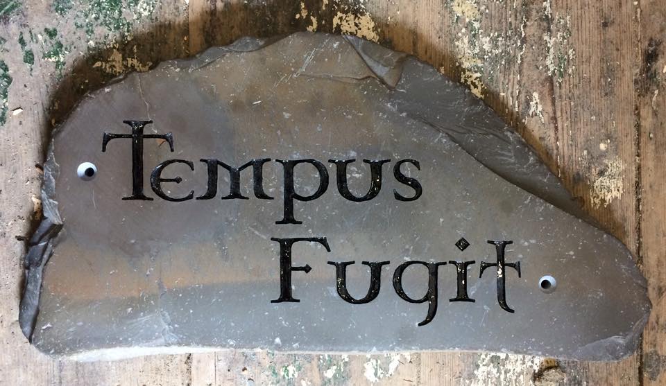 House sign of Tempus Fugit in Devonian mudstone handmade in Cornwall by Slate of the Art
House Signs by Slate of the Art
Hand Engraved House Signs
Made in Porthleven
Hand Made in Cornwall
Hand Made House Signs
