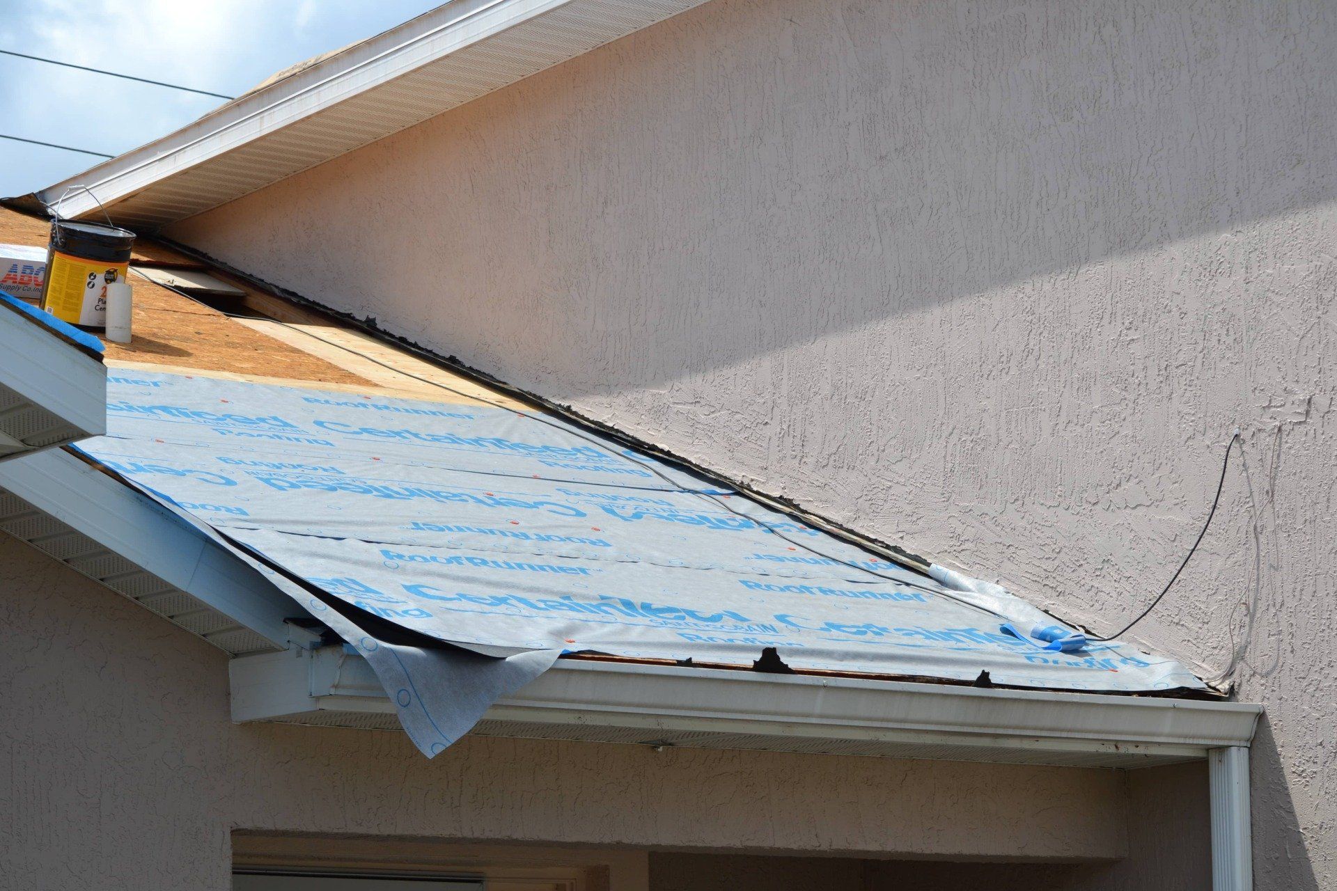 roof repair tampa florida