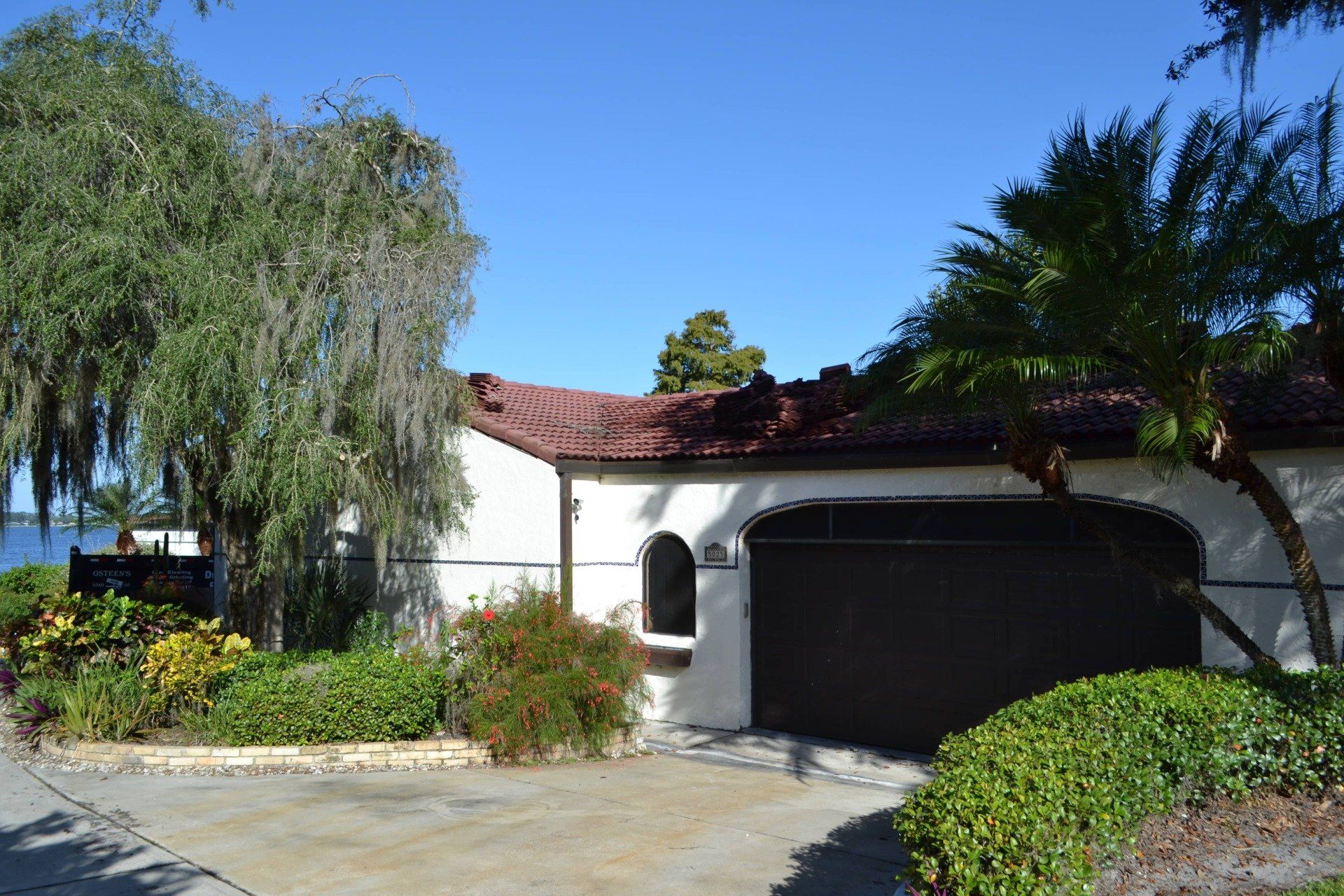 Tile roofing company near me