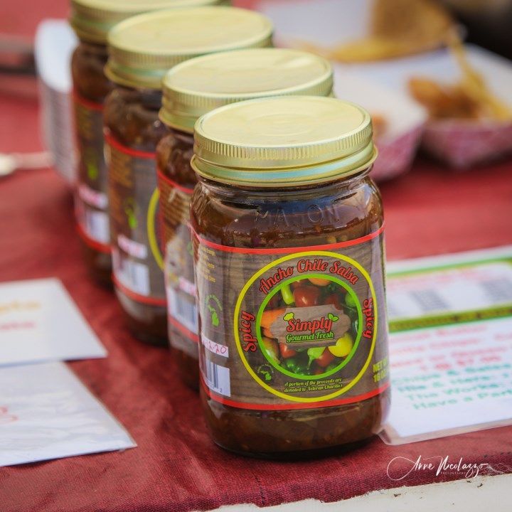 A row of jars with a label that says 'simply' on it