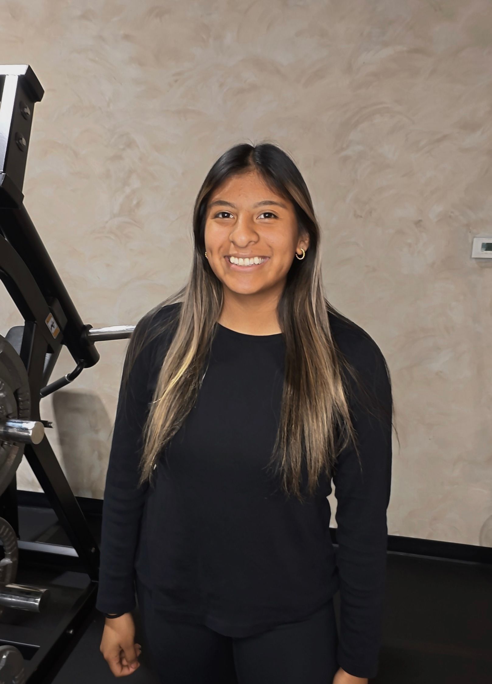 Personal trainer headshot at dynamis athletics