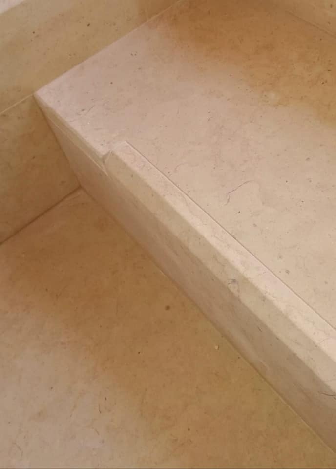 Scala in marmo rosa