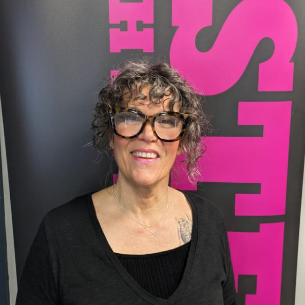 jane-senior-stylist
