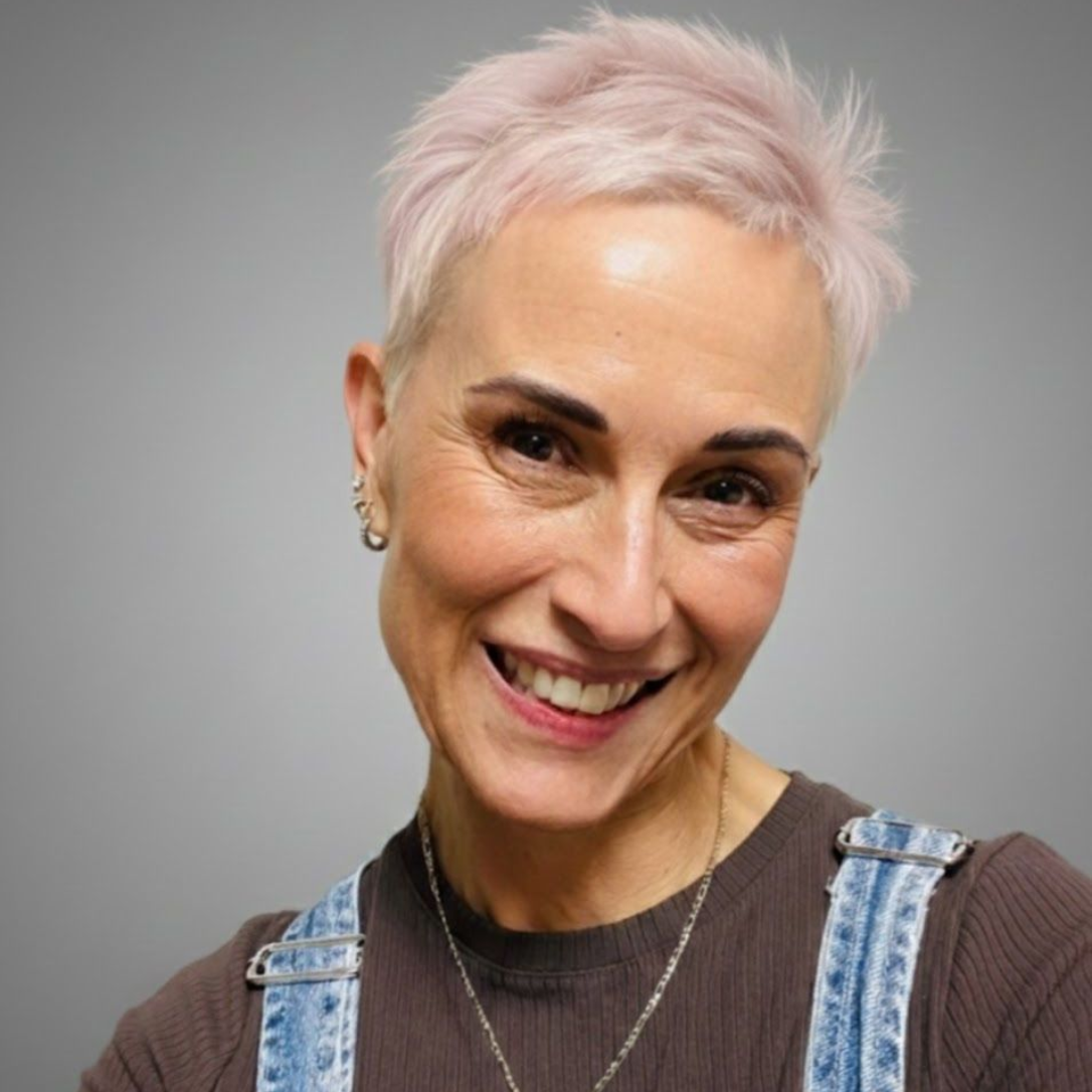 Michelle Unger - Stylist