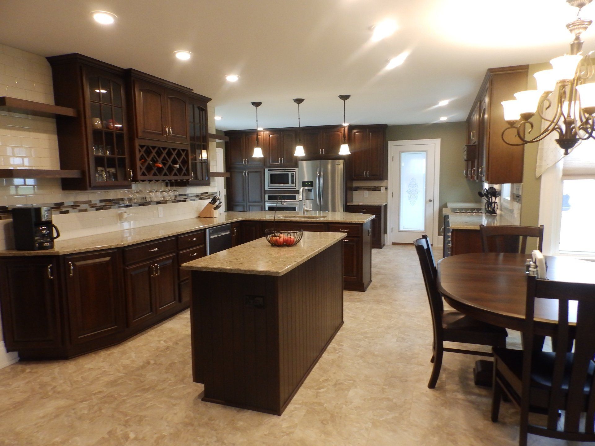 Kitchen 16
