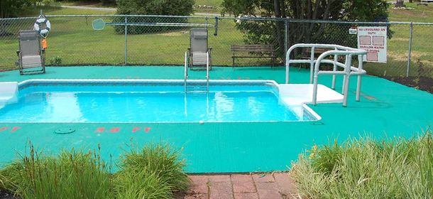 swimming-pool