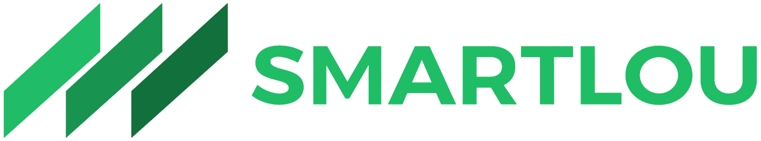 Logotipo de SMARTLOU con rayas verdes estilizadas y texto turquesa sobre fondo blanco.
