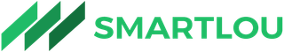 Logotipo de SMARTLOU con rayas verdes estilizadas y texto turquesa sobre fondo blanco.