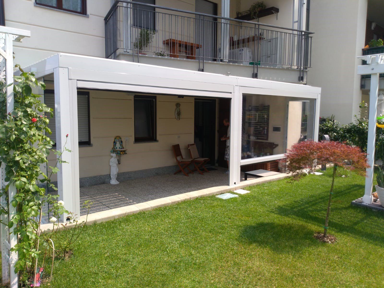 pergola bianca
