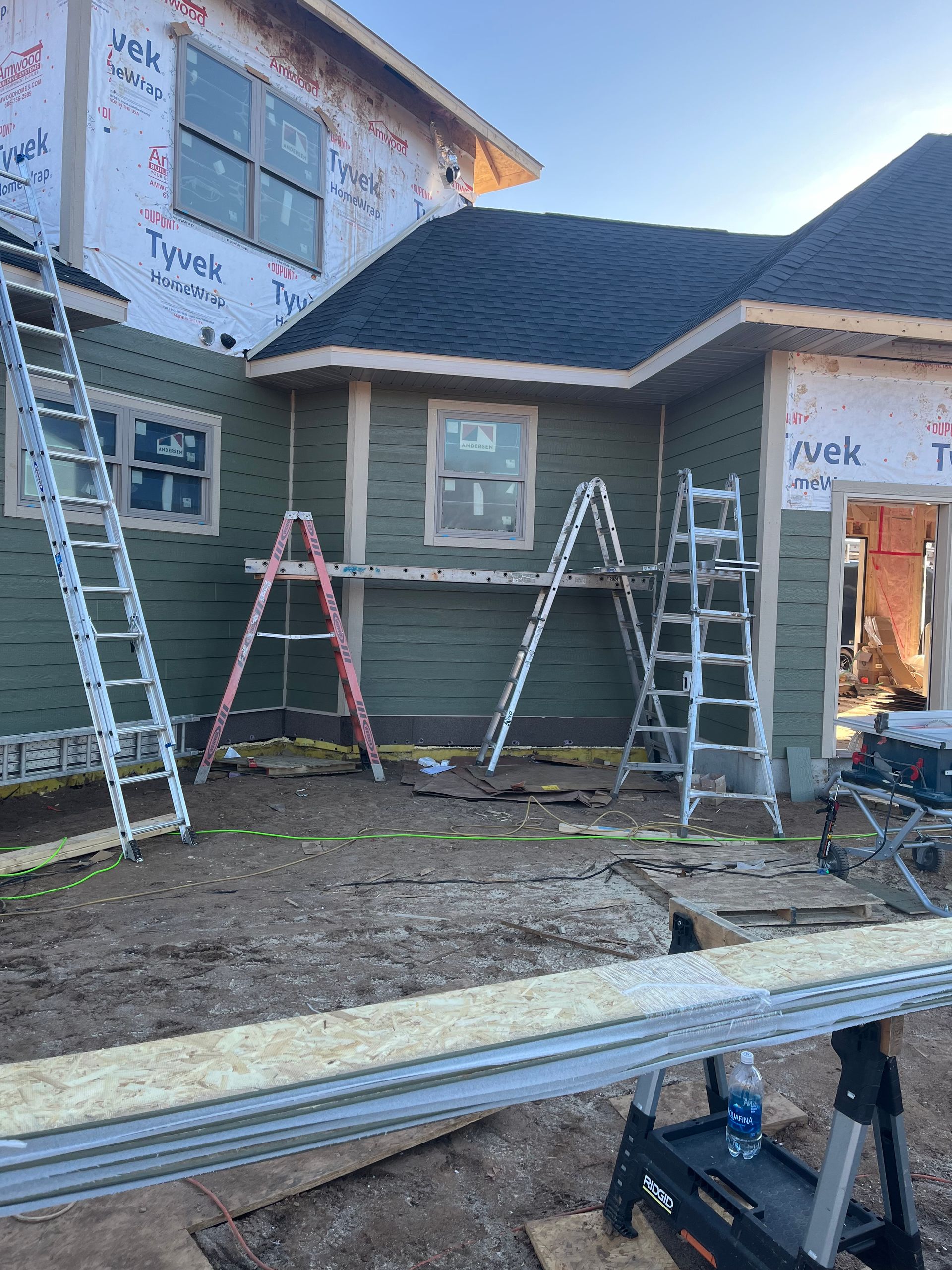 Roofing Repairs Service