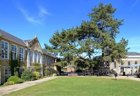 Sevenoaks school campus