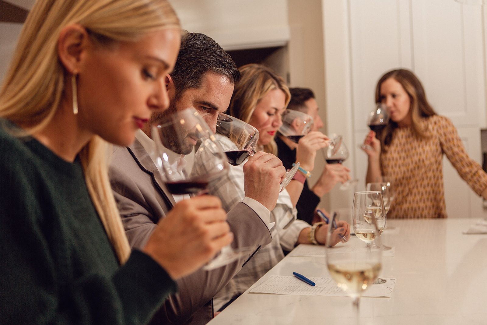 wine tasting
