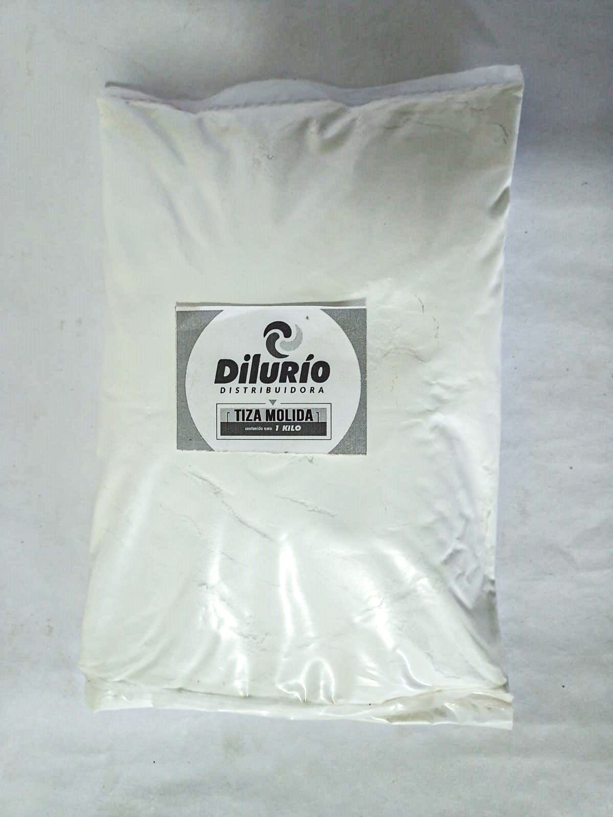 Bolsa plástica blanca de polvo marca “Dilurio”.
