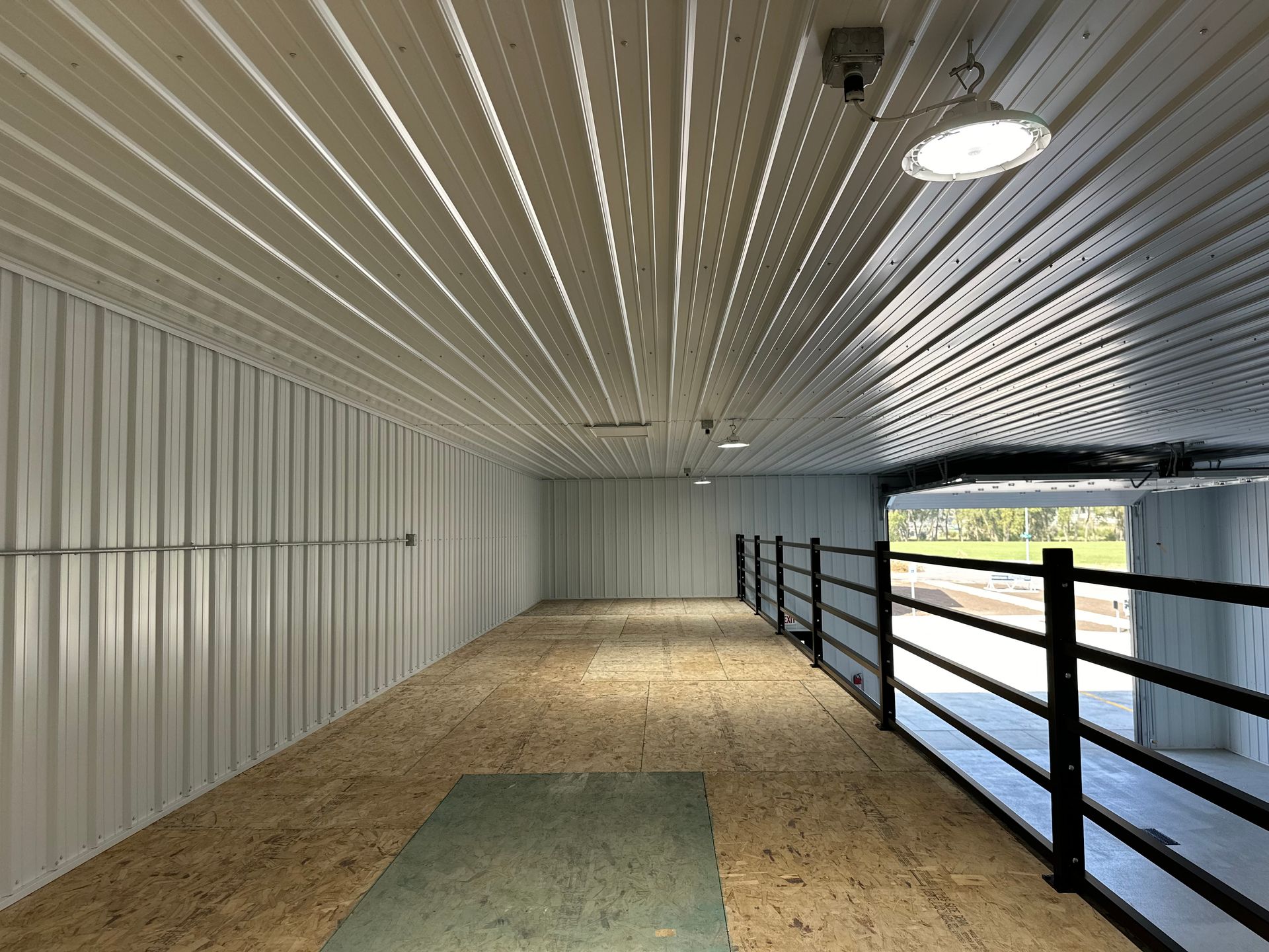 contractor shops and business suites for lease - mezzanine upper area