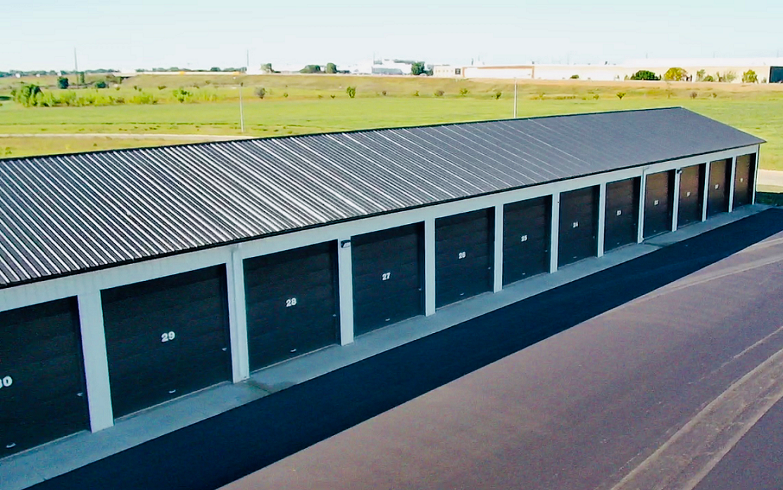 contractor shops and business suites for lease