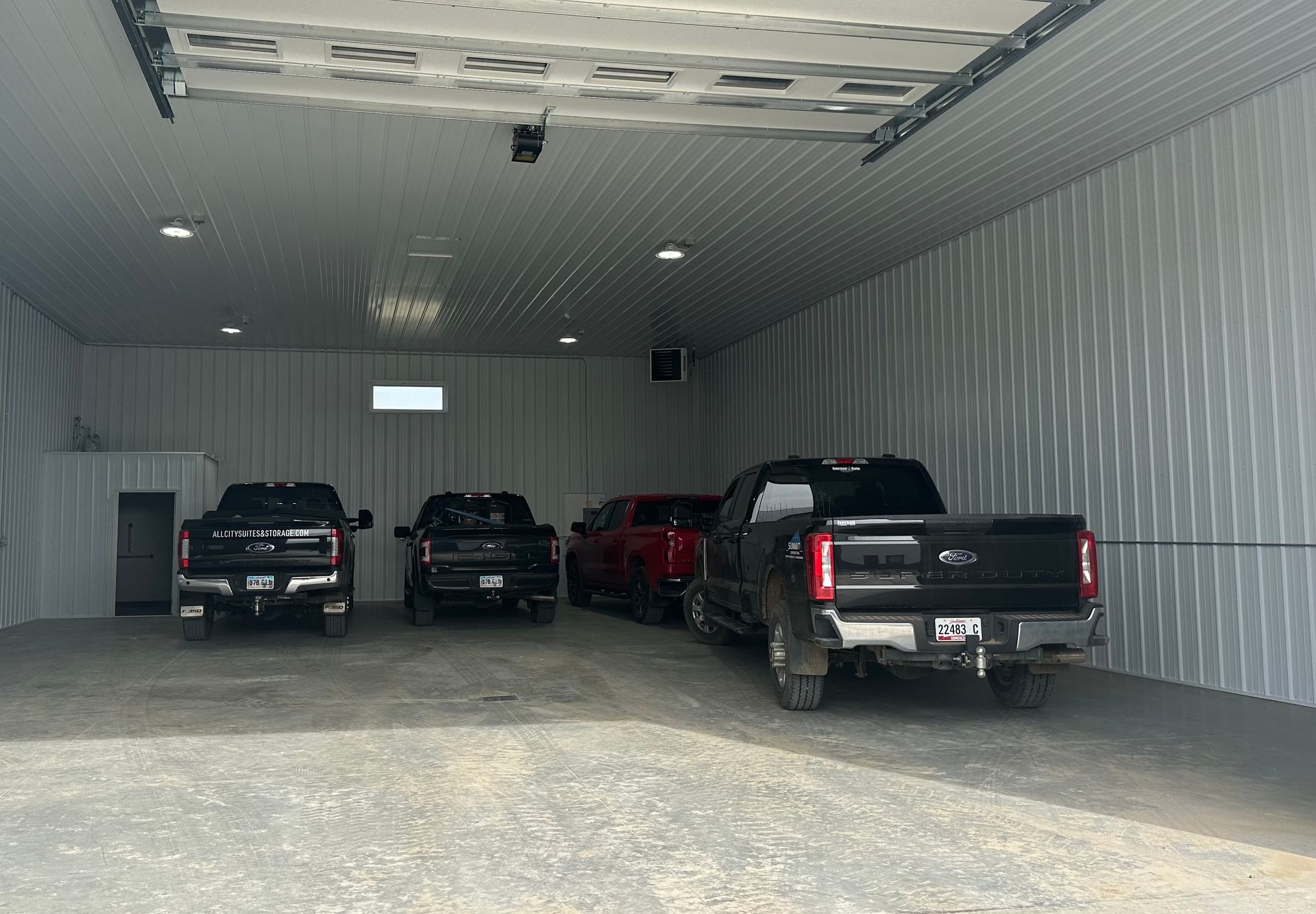 contractor shops and business suites for lease