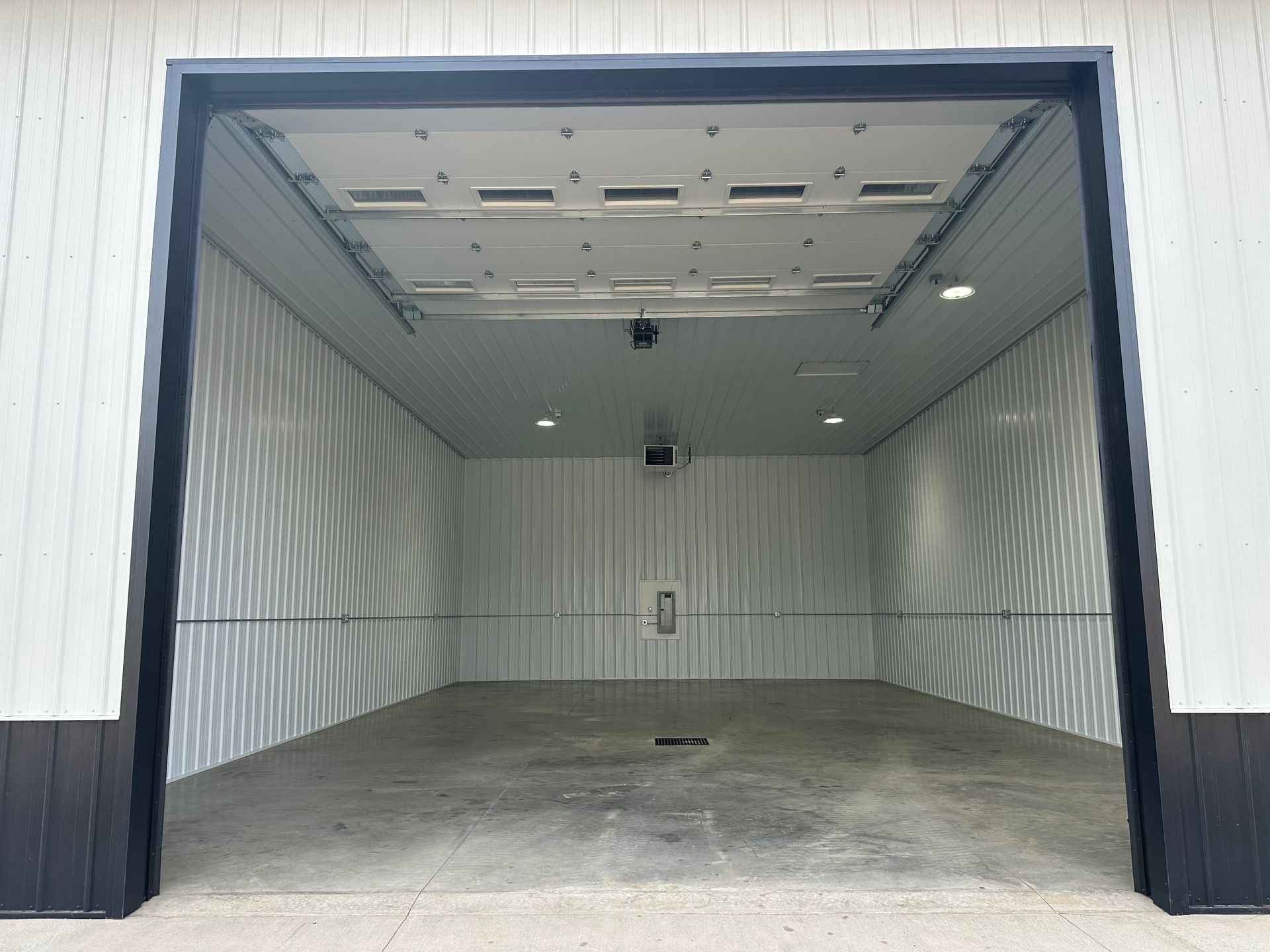 contractor shops and business suites for lease interior pierre sd