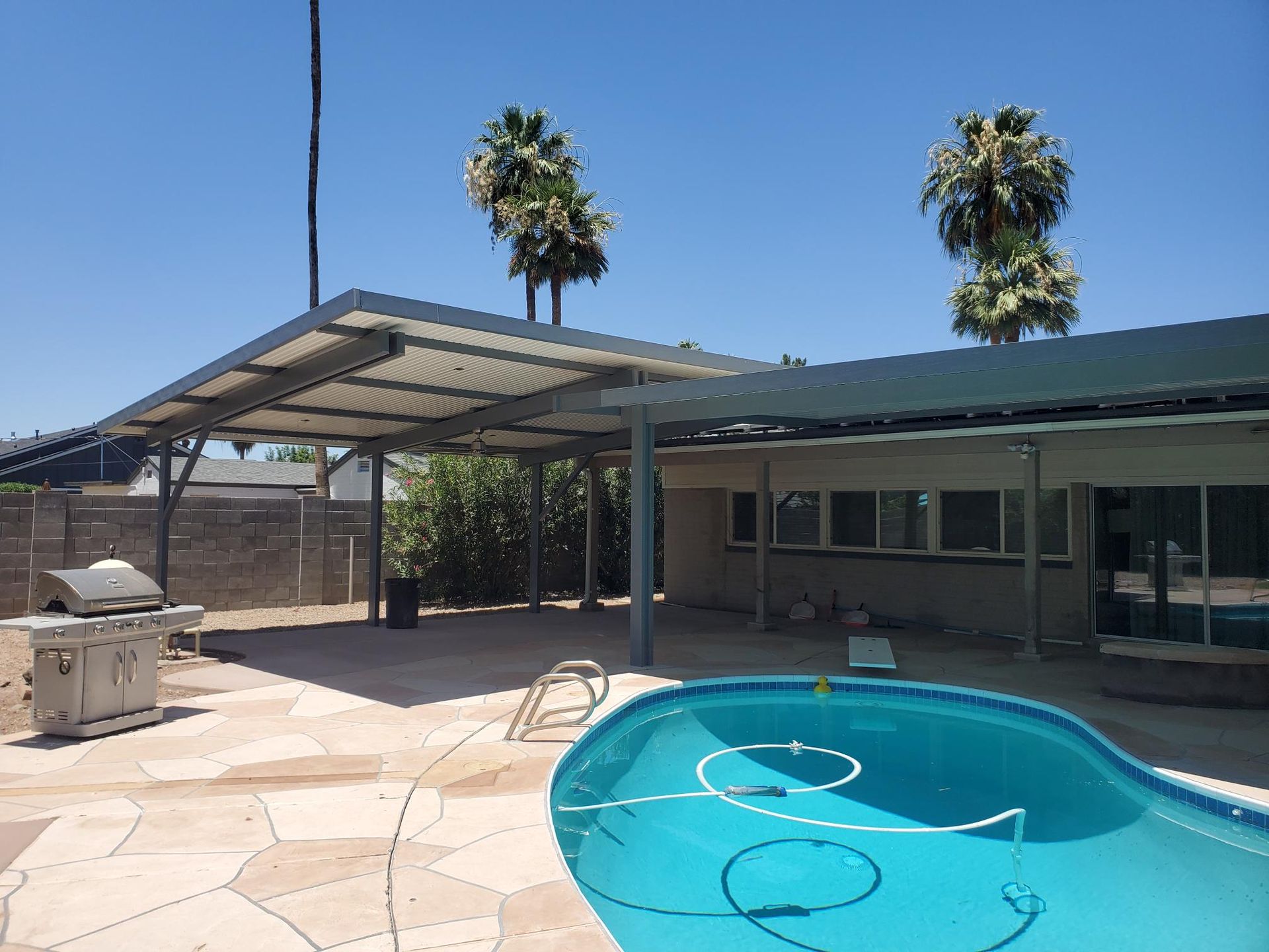 Eco-friendly cantilever patio cover in Goodyear, designed for energy efficiency and stylish outdoor living.