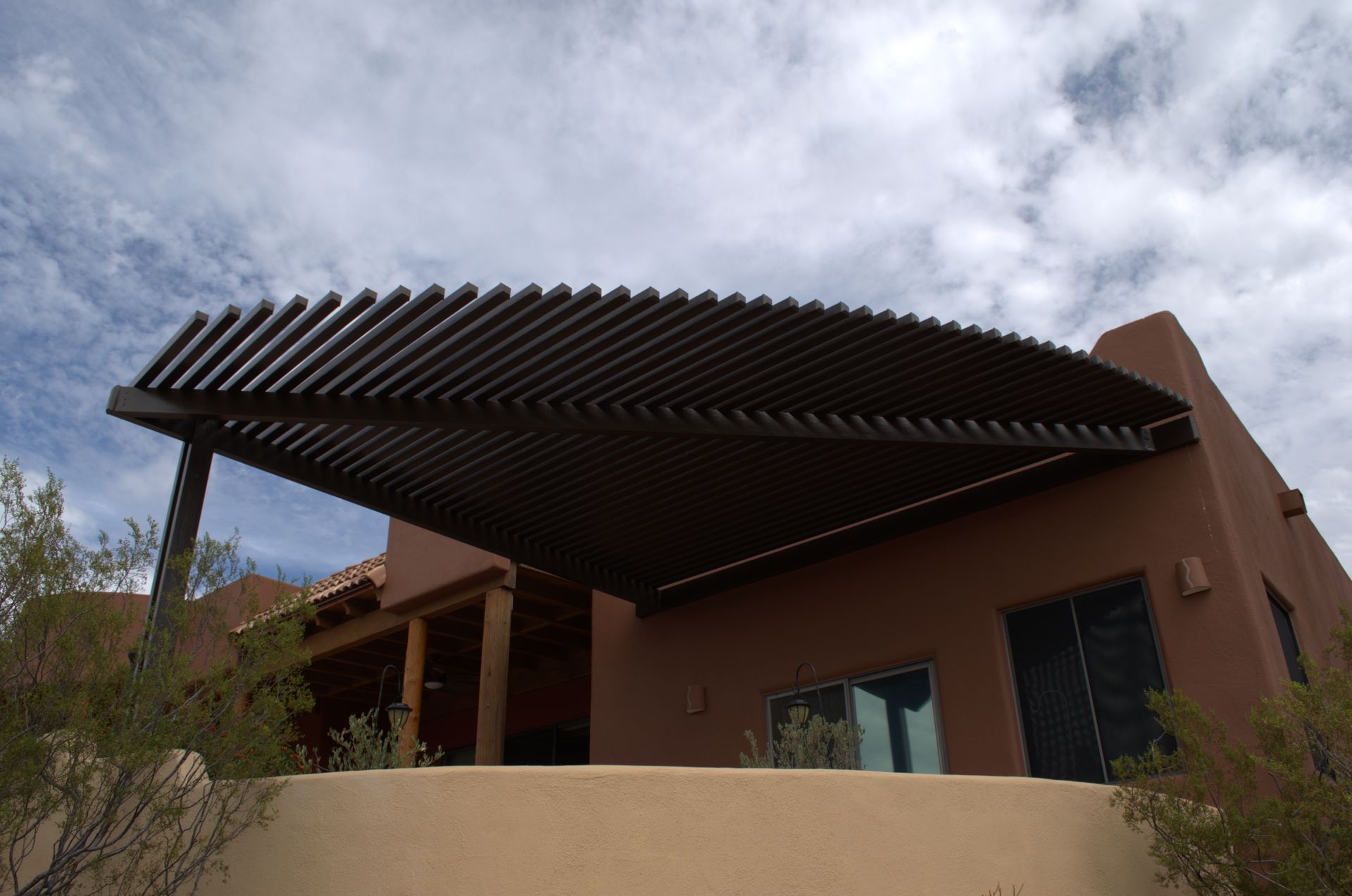 southwest-patio-cover-custom-installationAttached-Lattice-Wickenburg-AZ