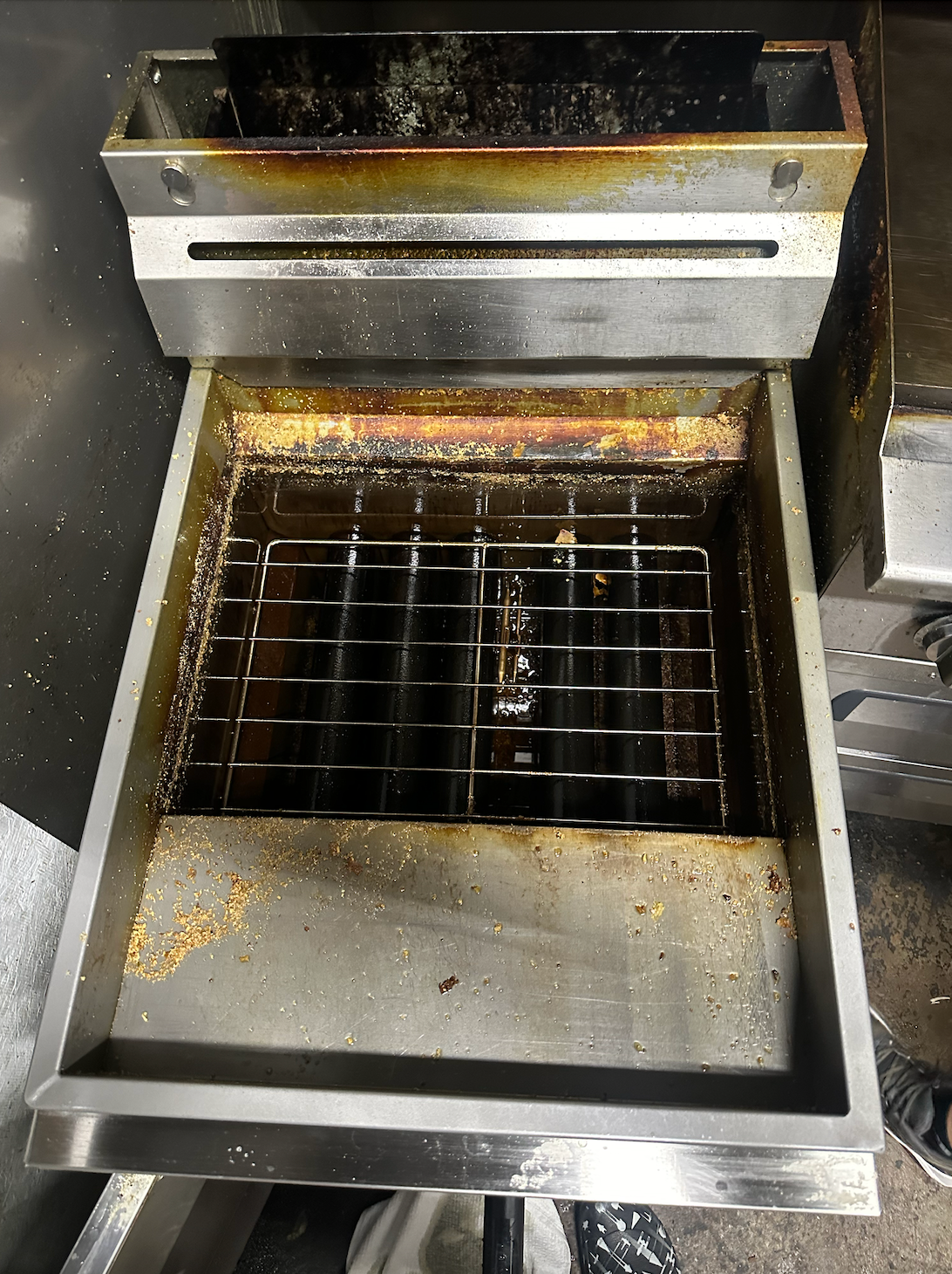 commercial kitchen cleaning