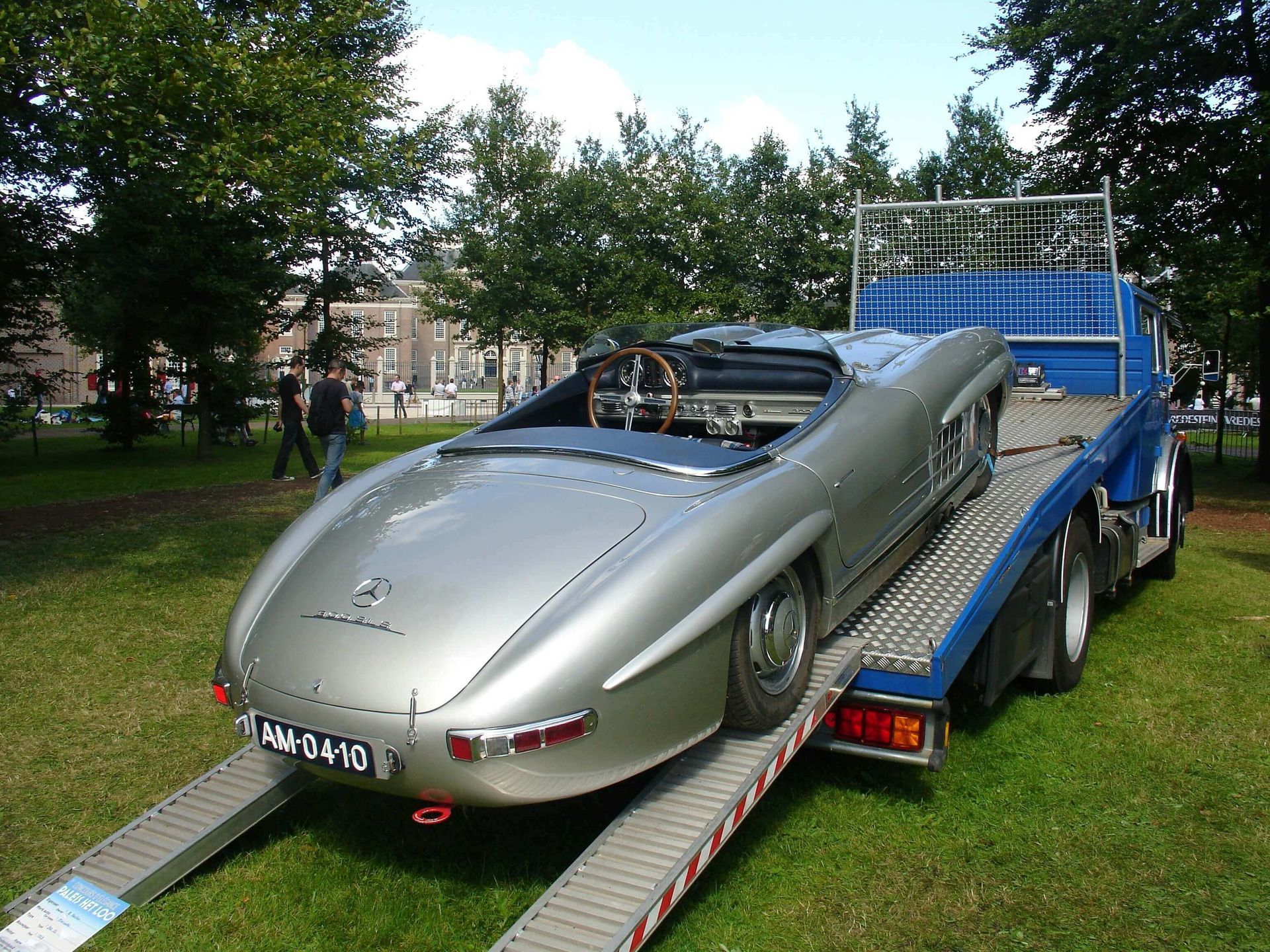 Semi truck transporting premium vehicles.