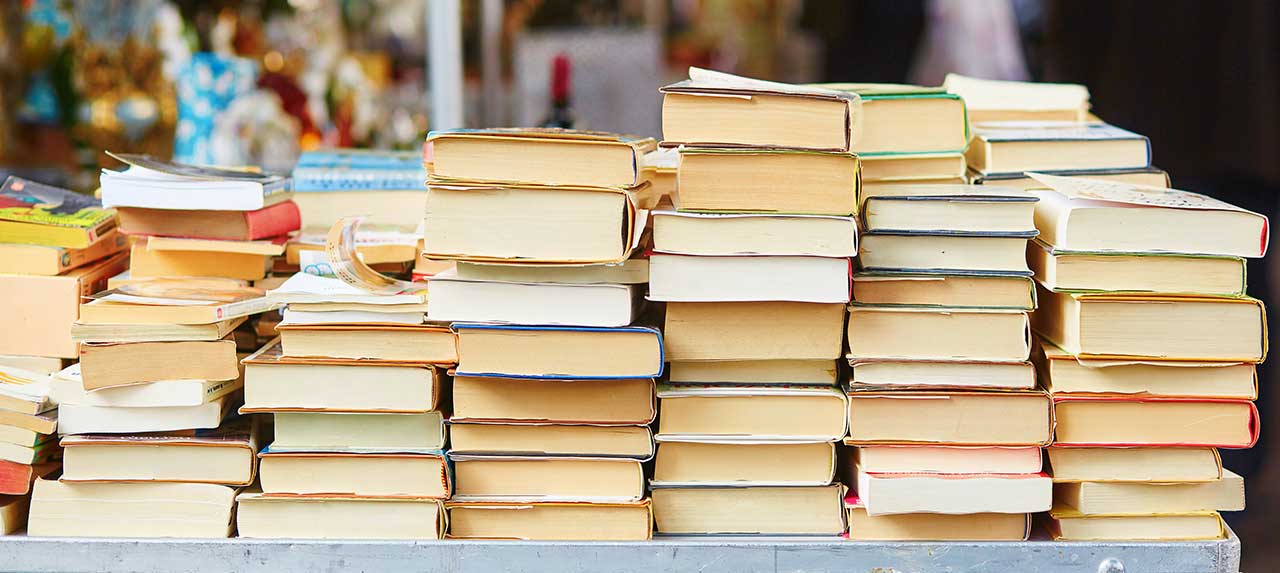 LIBRERÍA KOSMOS