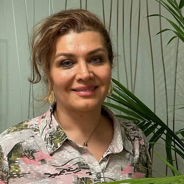 Zarrin Seyfadini