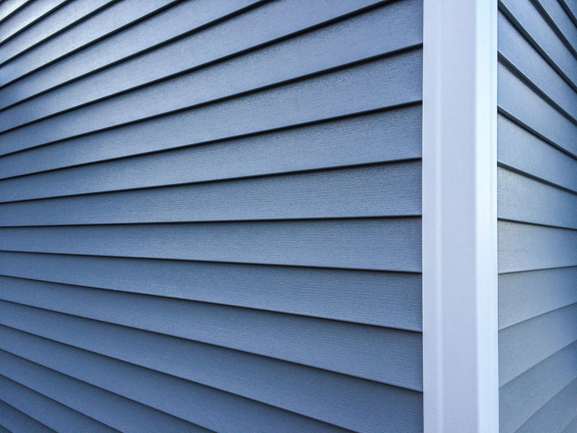 Exterior of House with Sidings — Akron, OH — Troyer Roofing & Construction