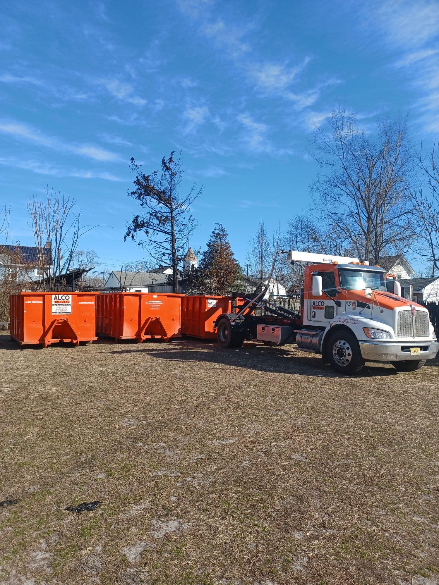 How to Choose the Right Roll Off Dumpster for Your Project