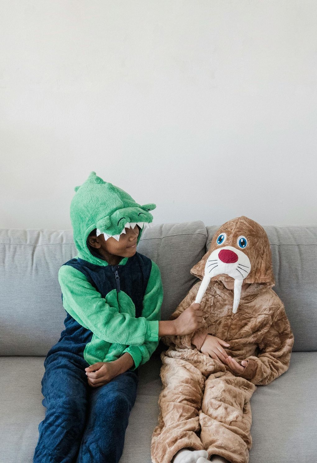 minimal play environment