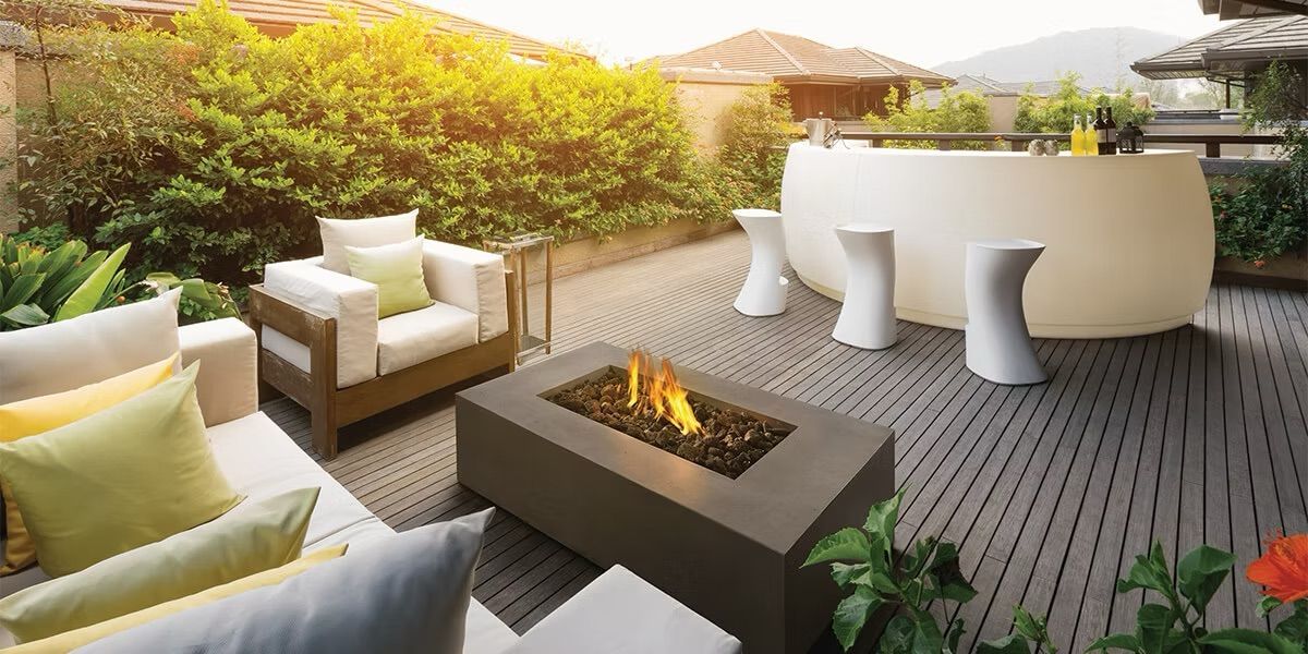 Firepits vs. Fireplaces