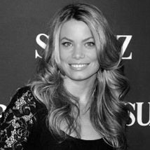 Carla Goyanes Photo