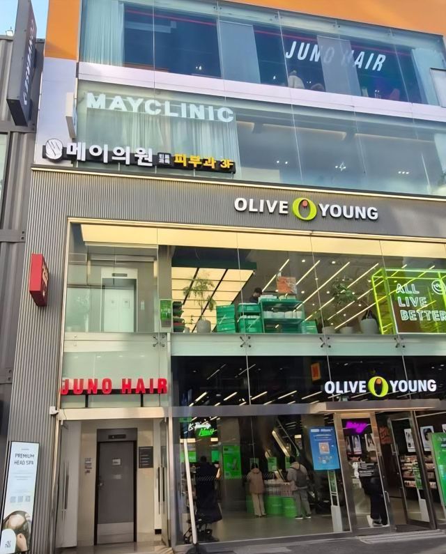 준오헤어 명동4호점 실내 인테리어 - 명동 매장 건물