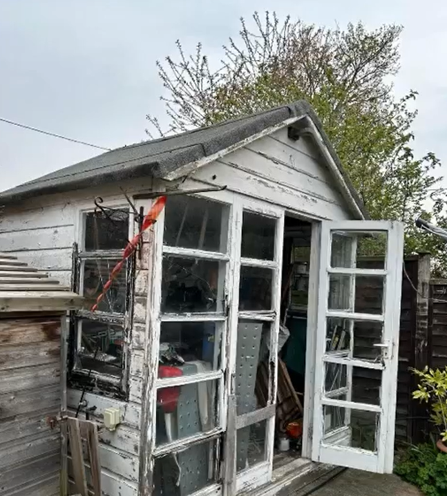 shed dismantle and removal near me, shed removal service near me, dismantle shed, shed removal near me