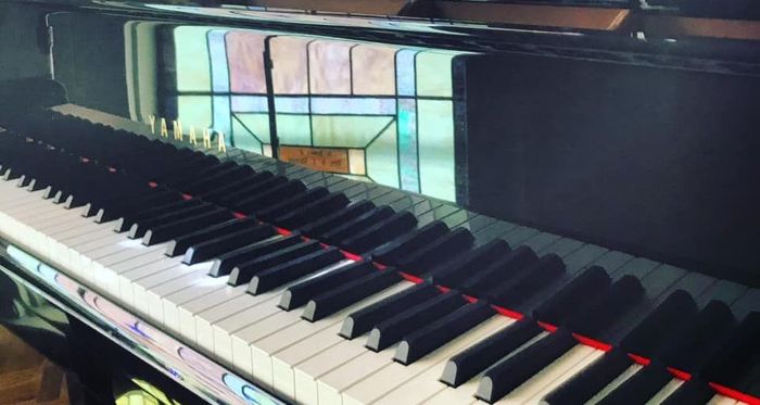 Image of piano keyboard
