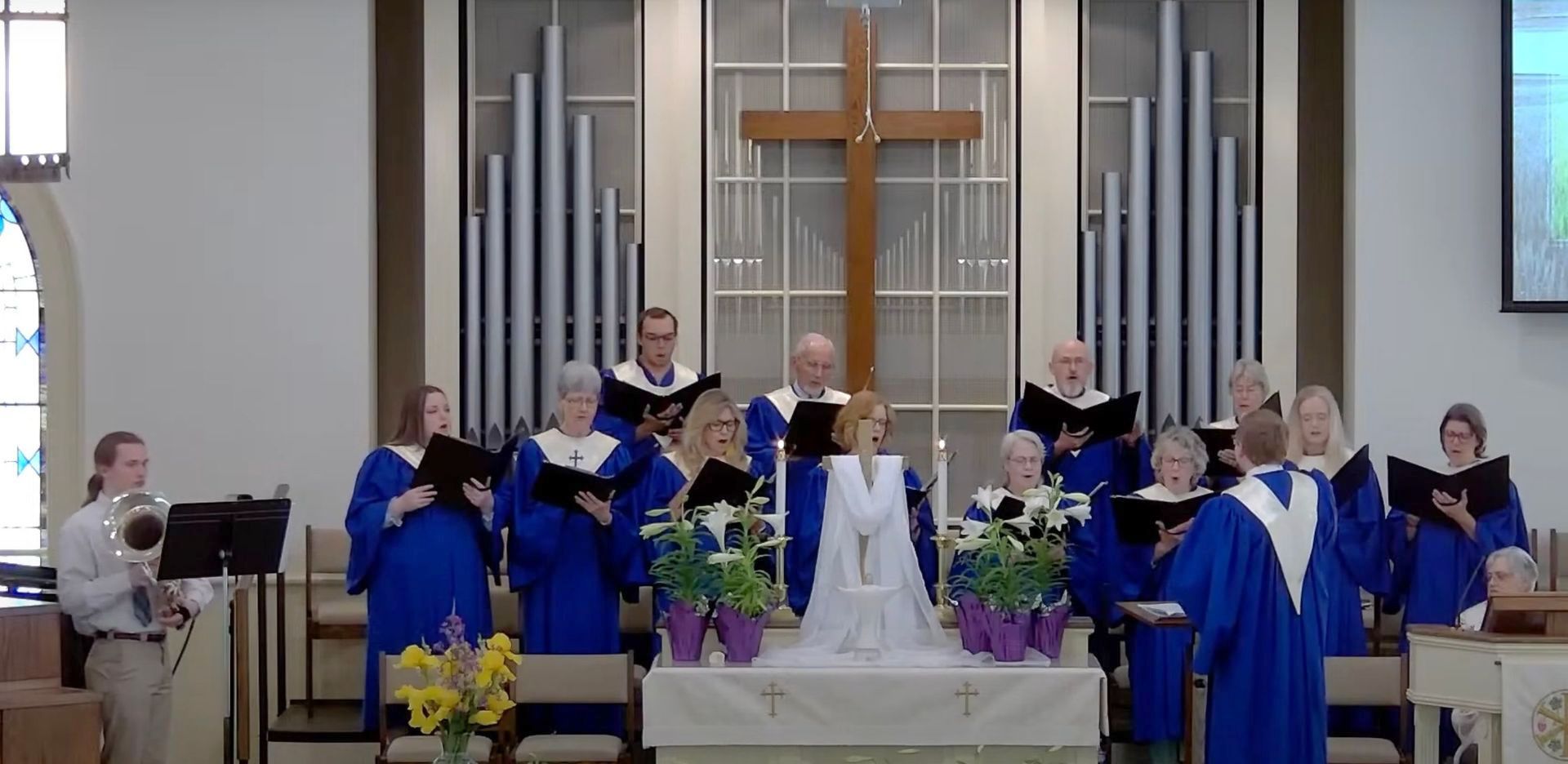Image of chancel choir in choir loft