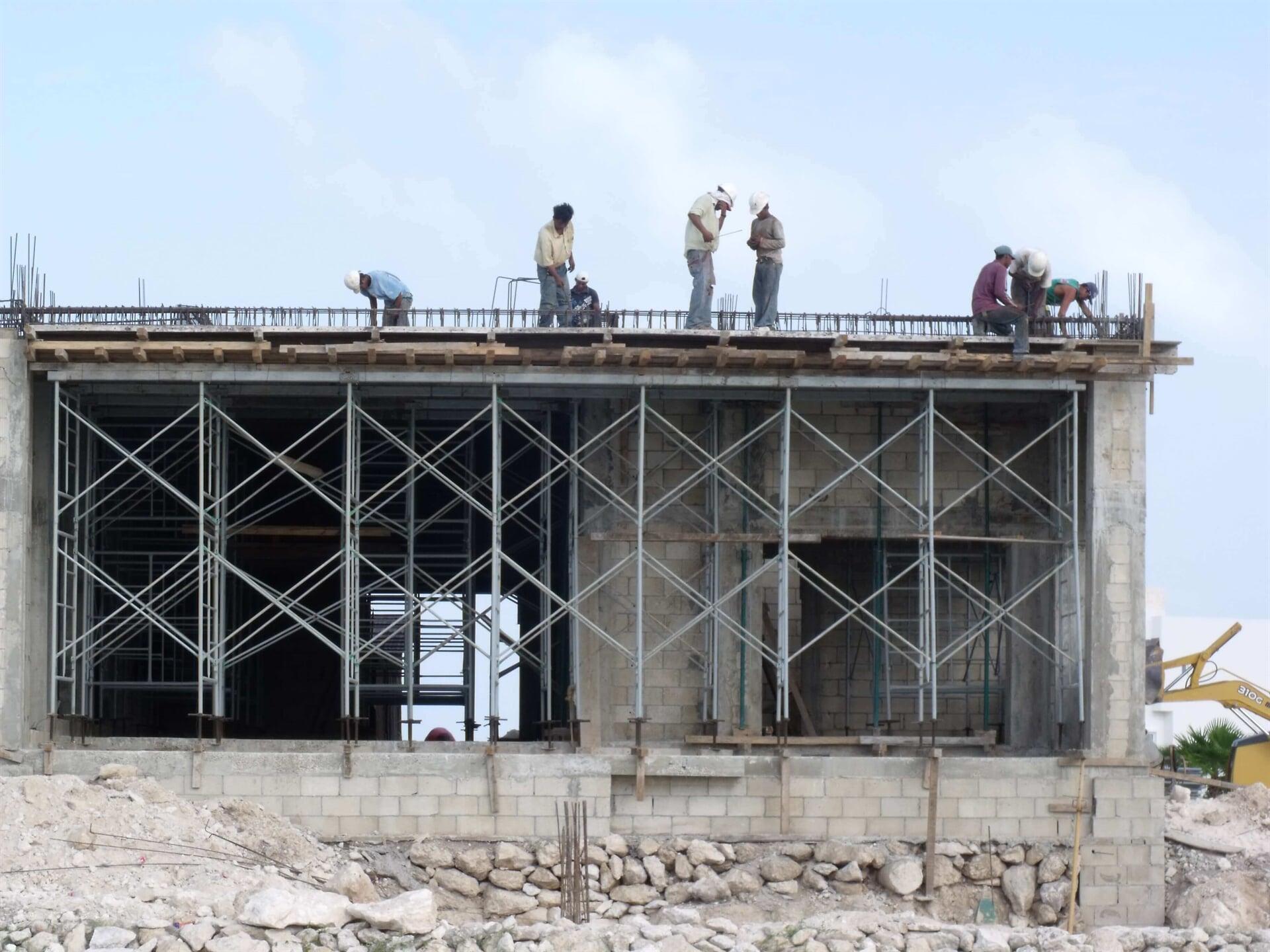 Andamios para la construcción en Cancún