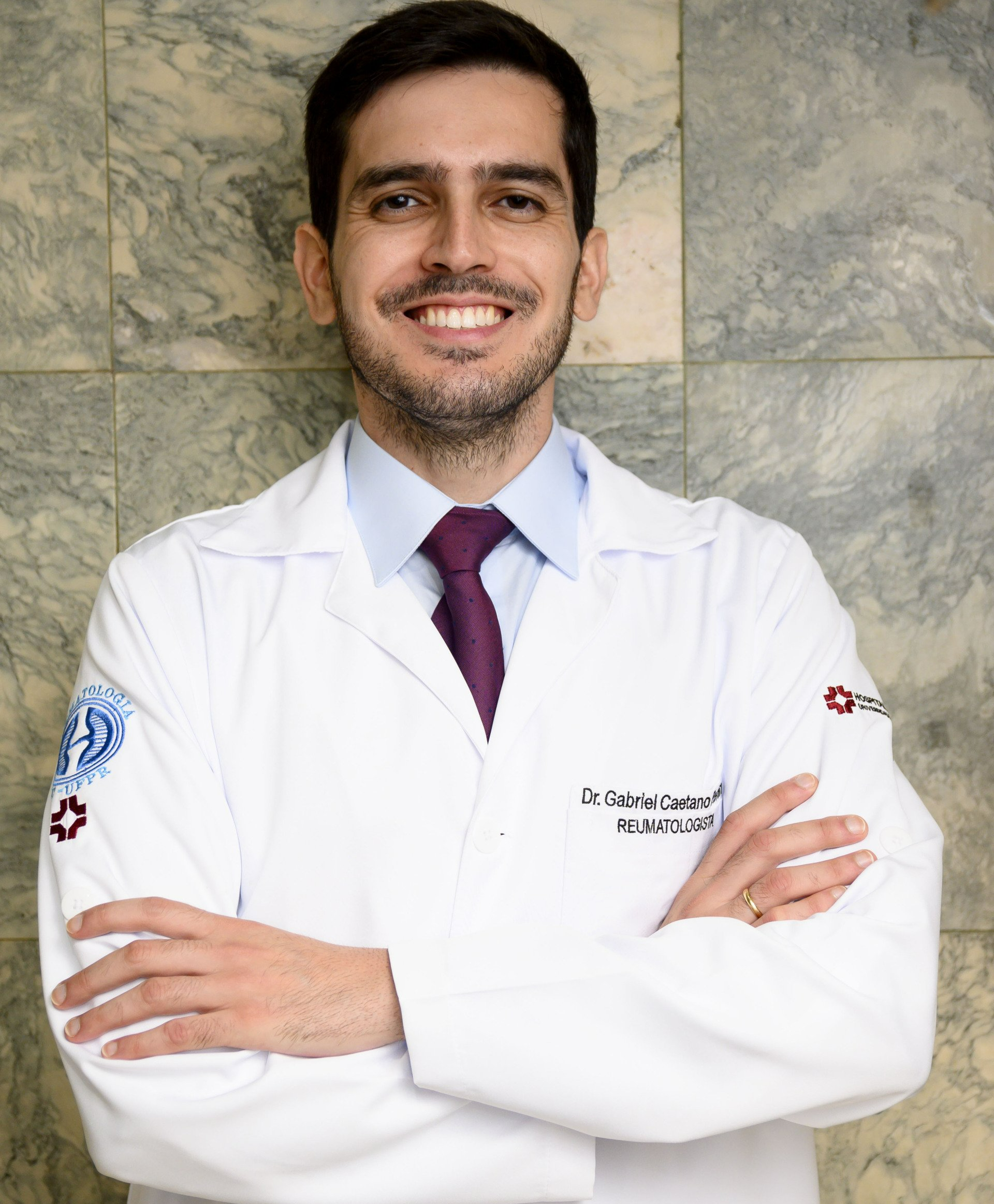 Médico de reumatologia em Maringá