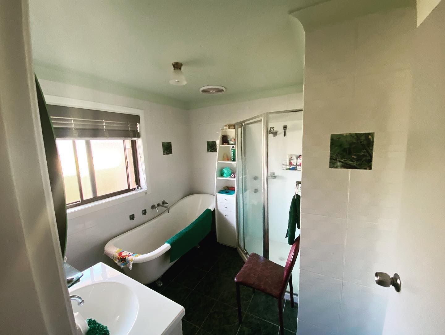 A Bathroom with Clawfoot Tub — Coastline Building & Renovations In Forster, NSW