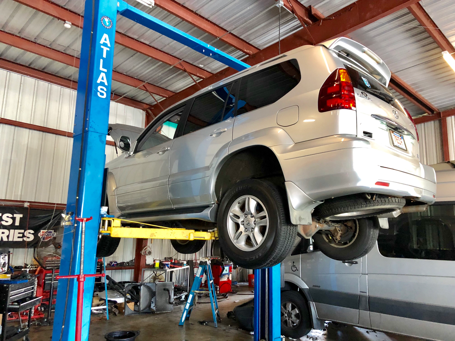 Oil Change Services in Naples, FL - Global Auto Care Center