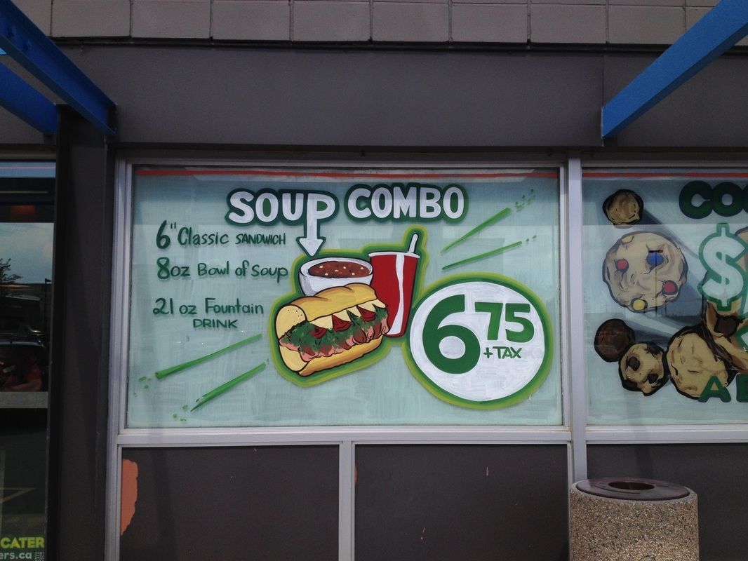 A sign that says soup combo on it