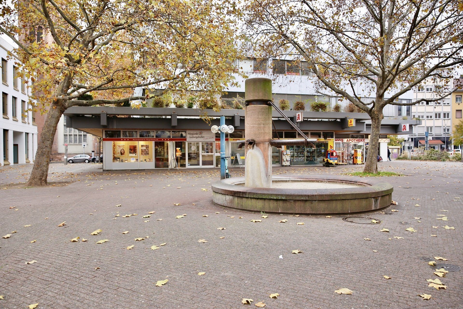 Praxisgebäude, Wredestraße 33, Ludwigshafen, Fotografie
